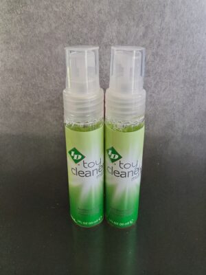 ID TOY CLEANER MIST 1 OZ